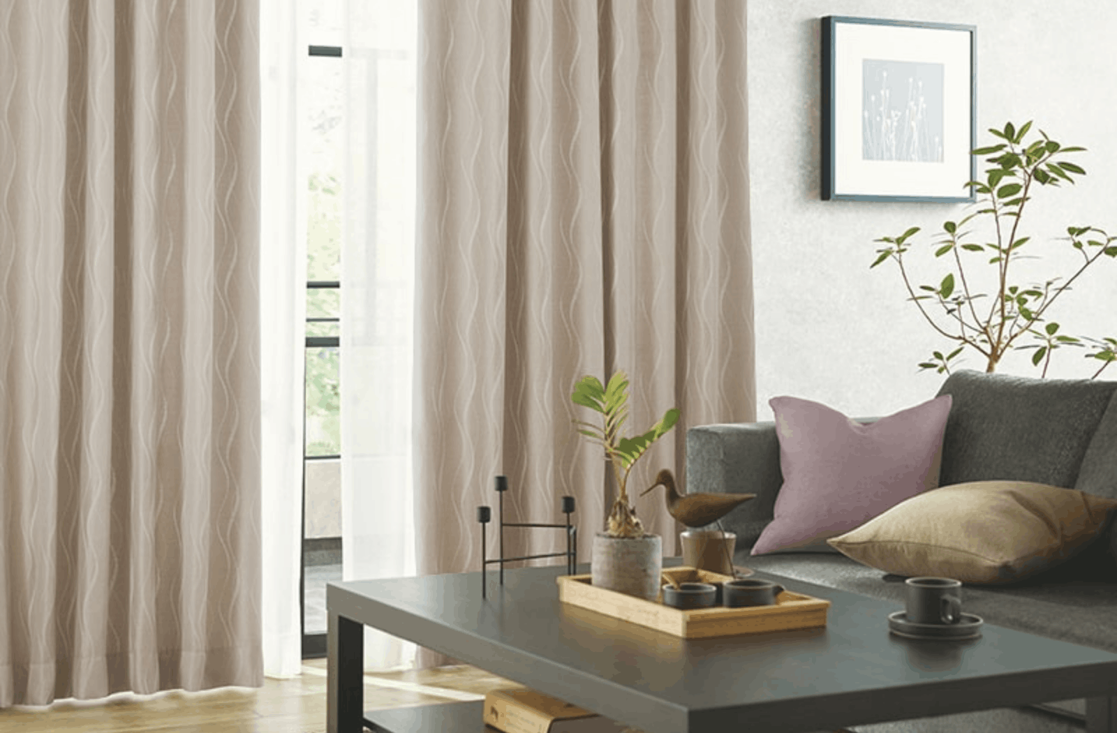 EE1095_54cfc542-3a20-4725-9eaa