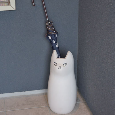 傘立て　猫（送料込み）　陶器